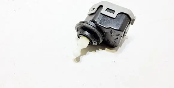 Skoda Fabia Mk1 (6Y) Headlight level adjustment motor 6Y0941295