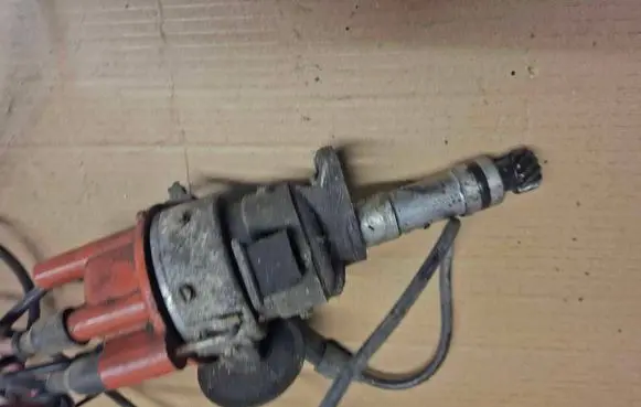 Mercedes-Benz 280 450 W116 Spark distributor 