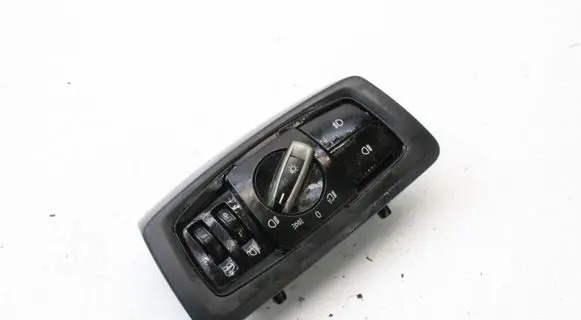BMW 2 F45 Light switch 9311729