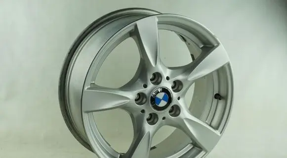 BMW 1 E81 E87 R17 alloy rim 6795561