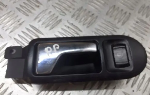 Volkswagen PASSAT B5 Front door interior handle 3B1837114
