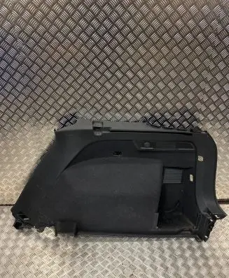Skoda Kodiaq Trunk/boot lower side trim panel 565867762