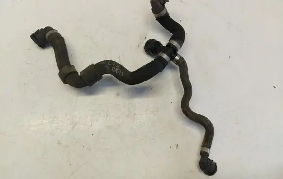 Mercedes-Benz C W205 Engine coolant pipe/hose A2055011601