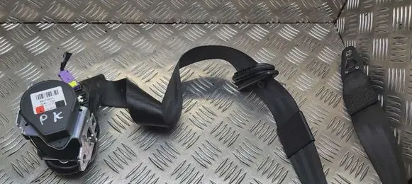 Audi A4 S4 B7 8E 8H Front seatbelt 560788701 008L000