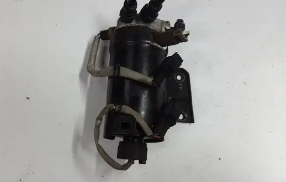 Hyundai Tucson TL Fuel filter housing 
