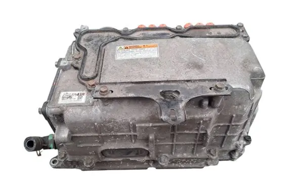 Toyota Auris E180 Voltage converter inverter G920047190