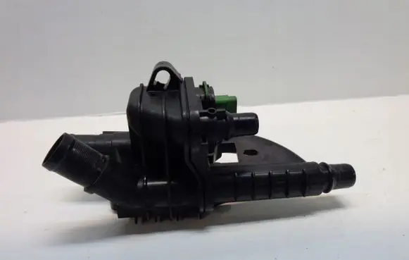 Citroen DS3 Thermostat/thermostat housing 9684588980