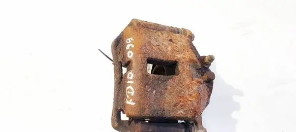 Nissan Primera Front brake caliper