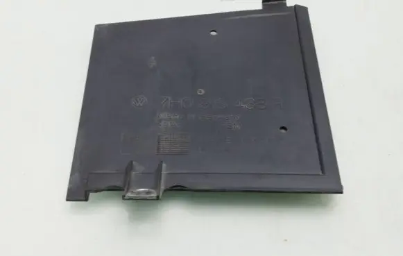 Volkswagen Transporter - Caravelle T5 Battery tray heat shield 7H0915438A 7E0915430A