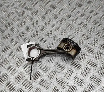KIA Sportage Piston 235102B700 230412BCA0