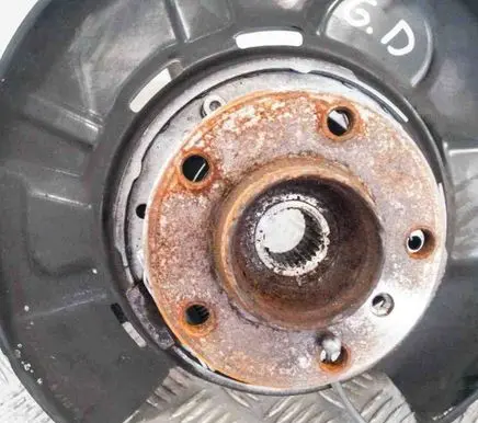 BMW 4 F32 F33 Rear wheel hub