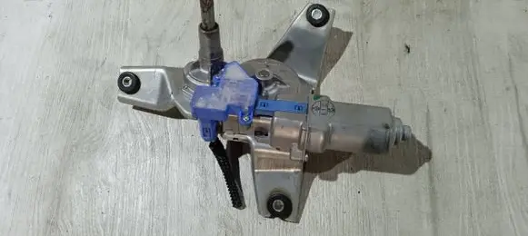 Honda FR-V Rear window wiper mechanism 