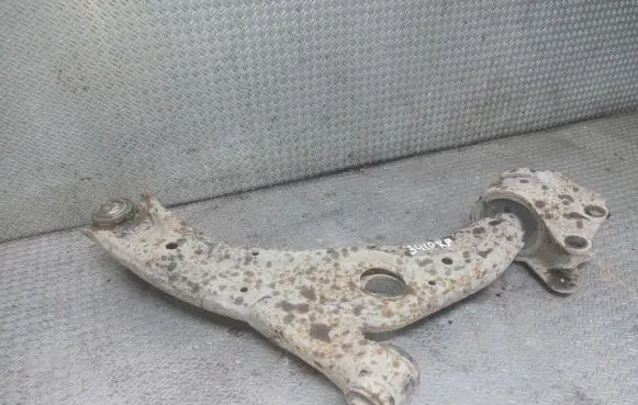 Mazda CX-7 Front lower control arm/wishbone