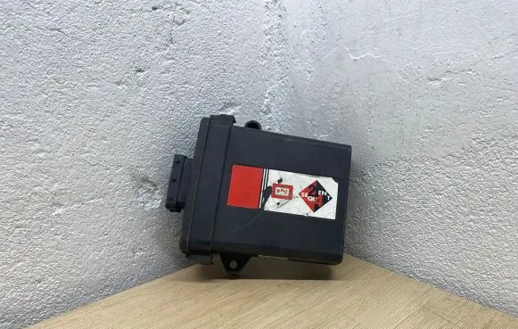 Volkswagen Golf IV LP gas control unit module 67R011006 110R001011 10R021070