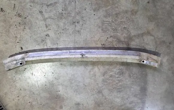 Audi Q7 4L Front bumper cross member 