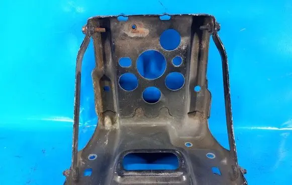 Chrysler 200 Battery box tray 5155605AC