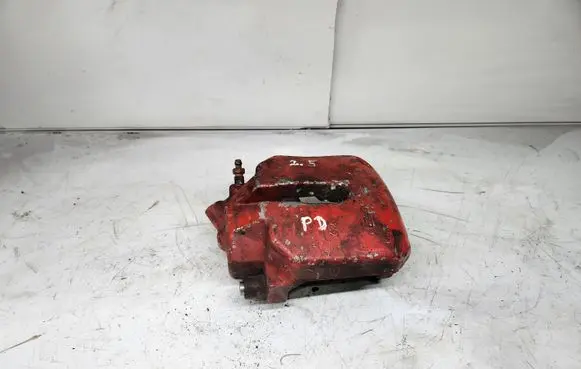 BMW 5 E39 Front brake caliper