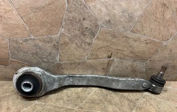 Mercedes-Benz SL R230 Front lower control arm/wishbone 
