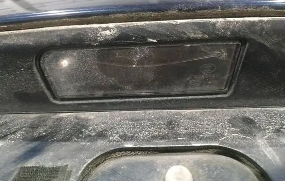 Subaru Legacy Number plate light