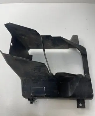 BMW 5 F10 F11 Intercooler air channel guide 7200790 227931