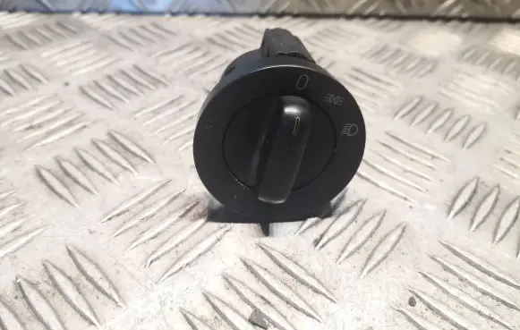 BMW 5 E39 Light switch 8363883