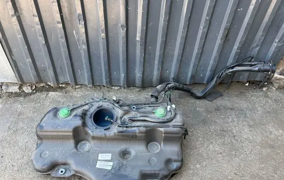 MG MG3 III Fuel tank 11503810