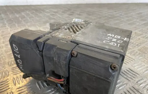 Mercedes-Benz E W210 Coolant heater 2105005098 66633A