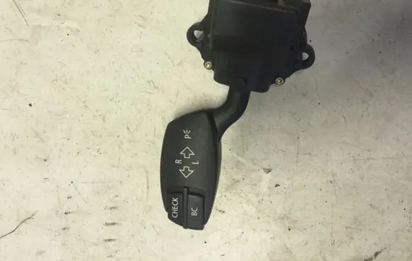 BMW 6 E63 E64 Indicator stalk 6924103