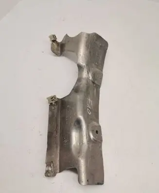 BMW 5 F10 F11 Heat shield in engine bay 7185204