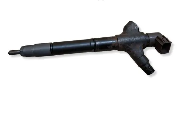 Toyota Avensis T270 Fuel injector 236700R100