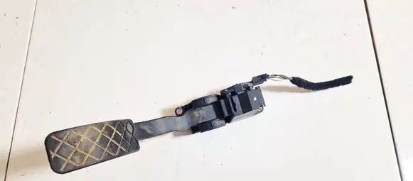 Skoda Fabia Mk1 (6Y) Accelerator throttle pedal 0281002378 6q1721503d