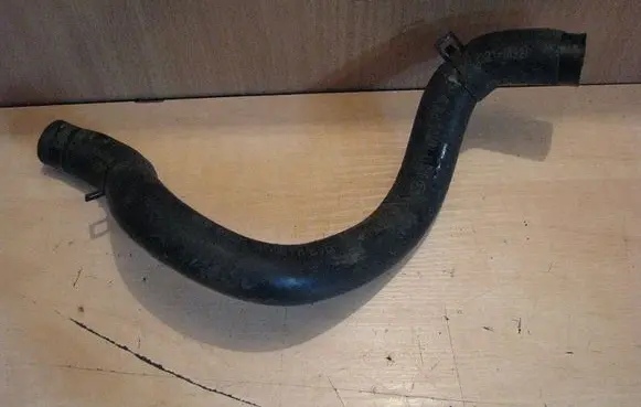 KIA Ceed Engine coolant pipe/hose