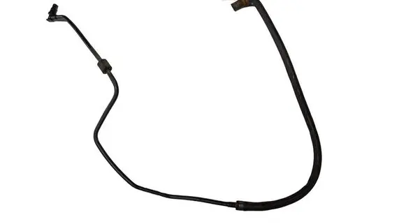 Engine coolant pipe/hose