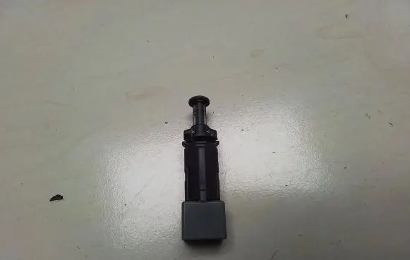 Renault Laguna II Brake pedal sensor switch 110894