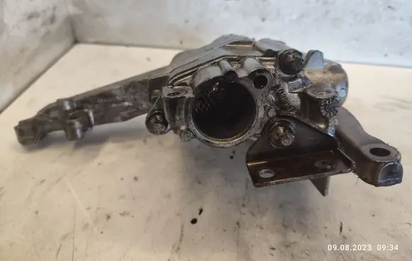 Mercedes-Benz CLS C219 Oil pump A6421810801