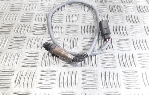 Mercedes-Benz E W212 Lambda probe sensor 0075425118 0281004207 0281004208