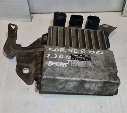 Toyota Corolla Verso E121 Fuel injection control unit/module 8987120070