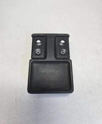 BMW 5 E39 Electric window control switch 1374491