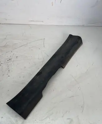 Hyundai Santa Fe Front sill trim cover 858712B000