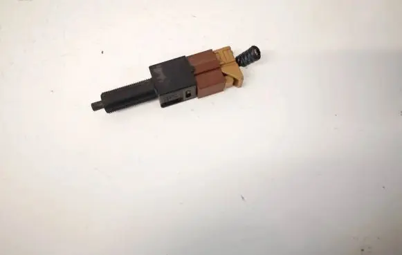 Nissan Qashqai Brake pedal sensor switch