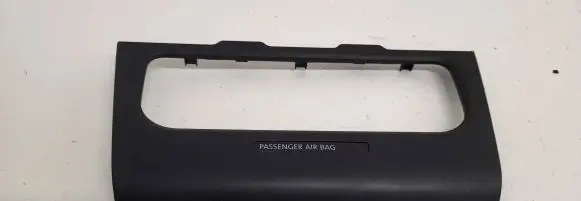 Volkswagen Golf VI Climate control/heater control trim 5K0858071M 5K0858069P
