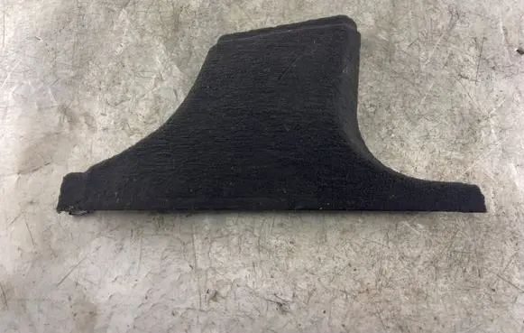 Mercedes-Benz S W221 (B) pillar trim (bottom) A2216901225