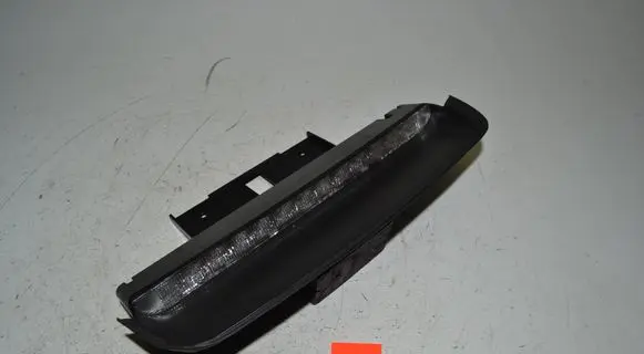 Volvo S40 Third/center stoplight 30763490 28050004