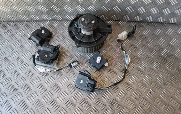 Toyota Corolla Verso AR10 Heater fan/blower 0130101601 MF0160700610 AE0637008930