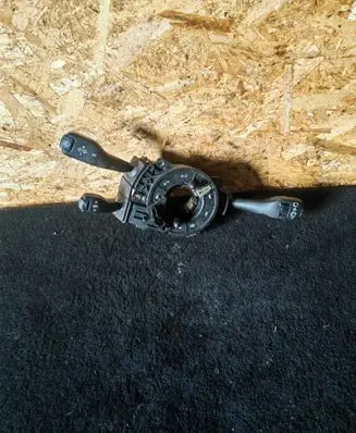 BMW Z4 E85 E86 Wiper turn signal indicator stalk/switch 8376445