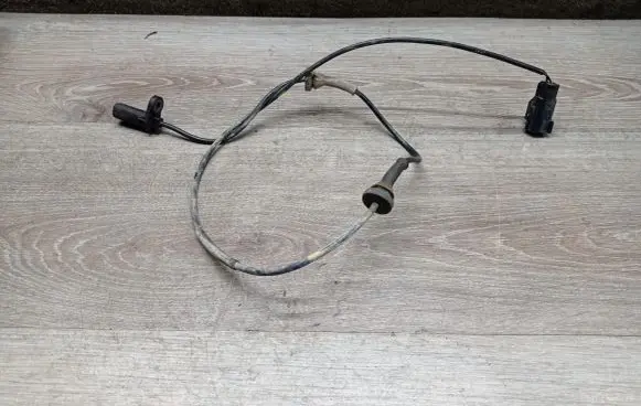 Volvo V70 ABS rear brake sensor 071162143