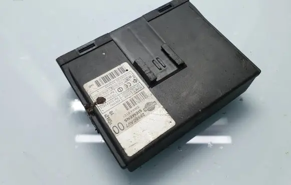 Nissan Primera Comfort/convenience module 28550AV7 5WK48121