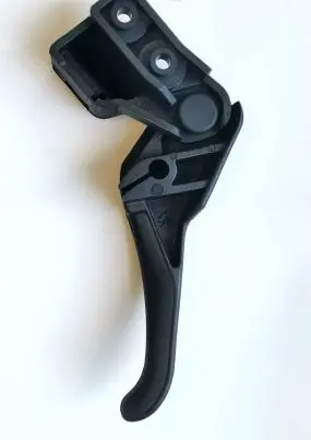 Volkswagen PASSAT B5.5 Engine bonnet (hood) release handle 3B1823533