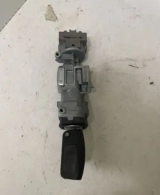 Ford Focus Ignition lock 3M513F880AC