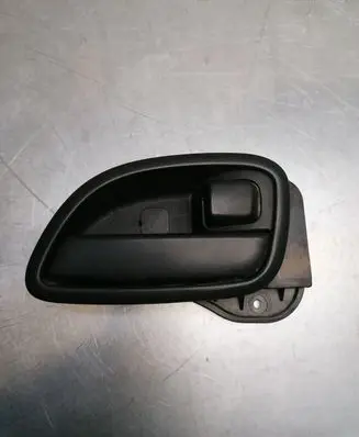 KIA Carens II Rear door interior handle